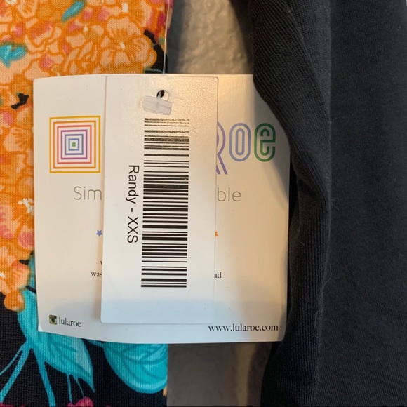 Lularoe Floral Randy Top - Picture 5 of 5